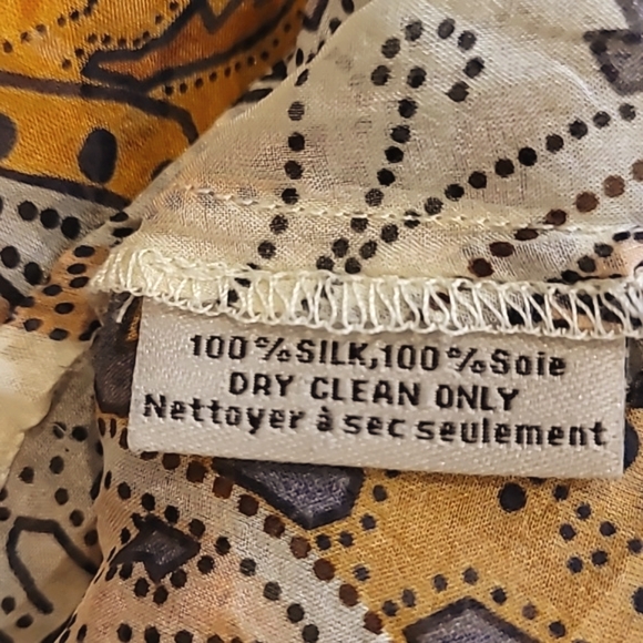 Tucker Blouse ~ Gold & Cream ~ Paisley & Floral Print ~ Silk Top - Picture 10 of 11